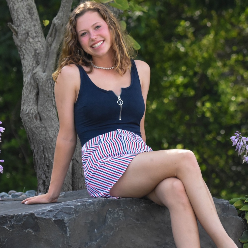 Forever 21 striped skirt